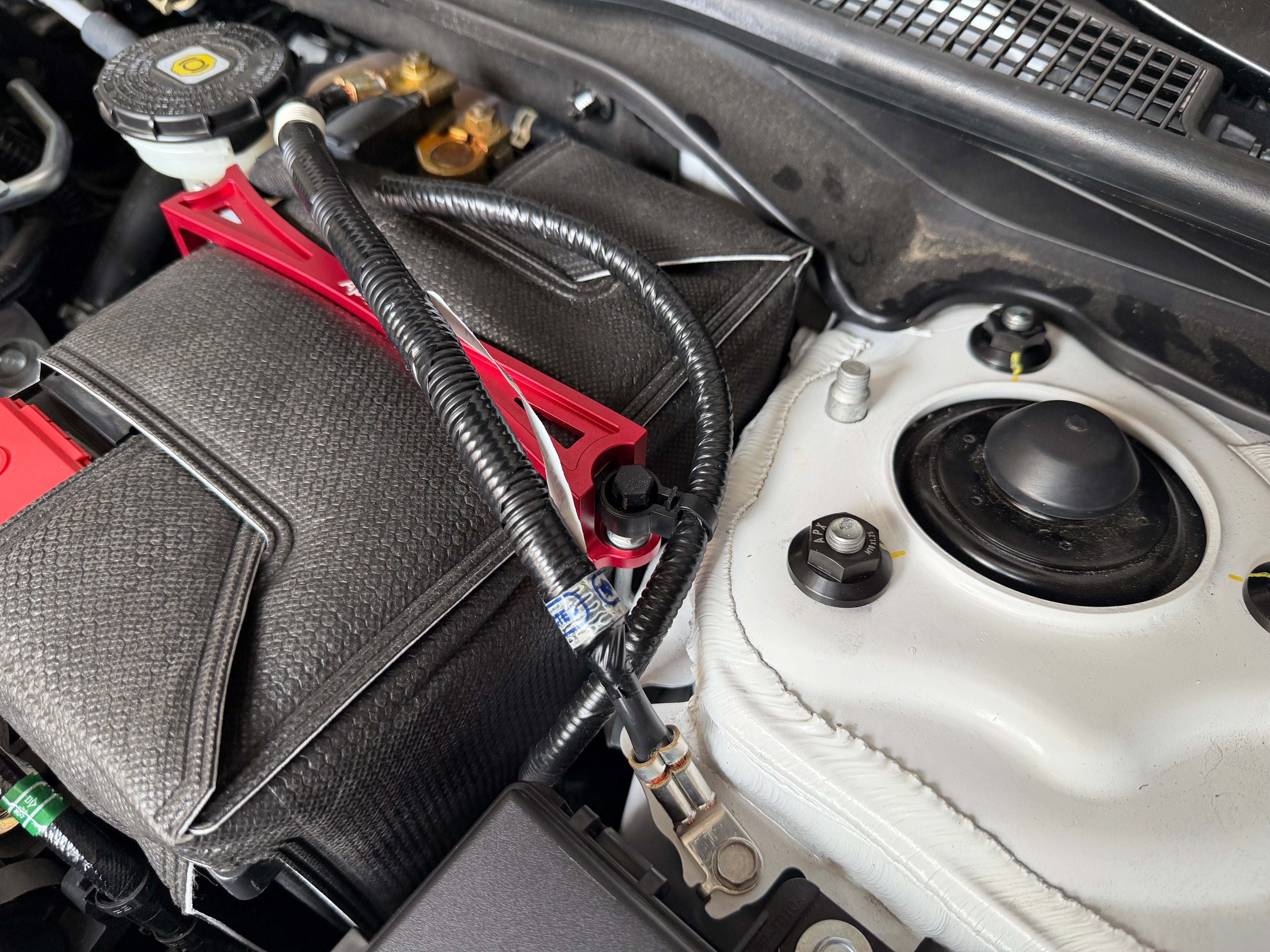 APTORX Integrated-Sleeve Battery Tie-Down（FL5/DE5）
